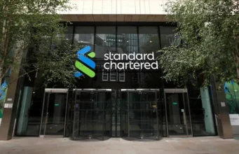 Standard Chartered to expand Gulf wealth management team