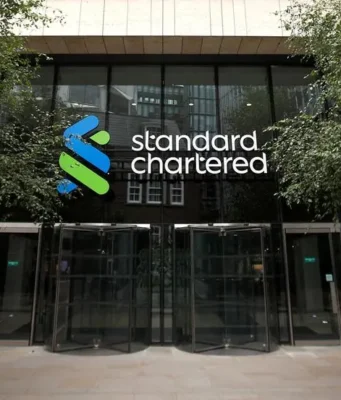 Standard Chartered to expand Gulf wealth management team