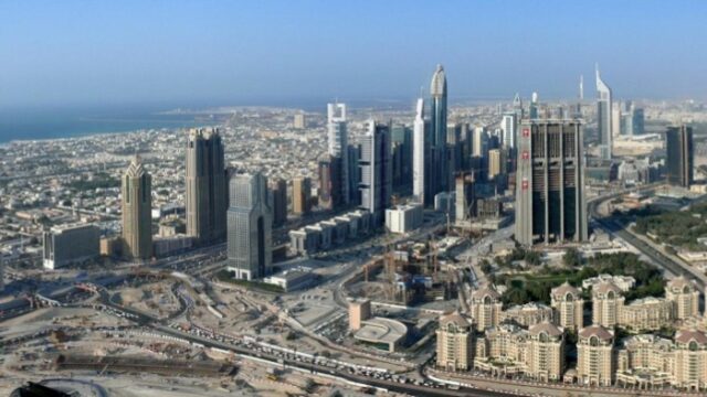 Sheikh Zayed Road and the Dubai financial district