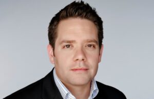 Kelly Bennett appointed independent non executive director at Lloyds Banking Group Kelly Bennett, independent non executive director of Lloyds Banking Group