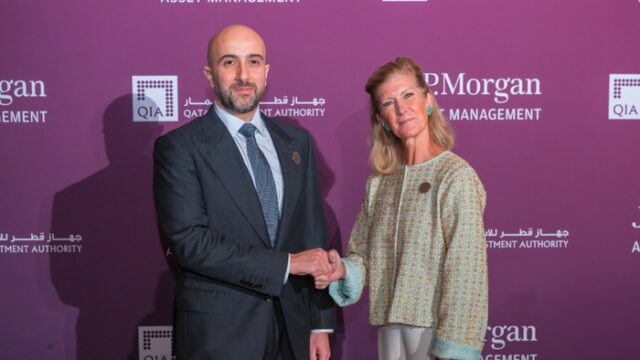 Mohammed Saif Al-Sowaidi and Mary Callahan Erdoes at the QIA and J.P. Morgan Asset Management announcement