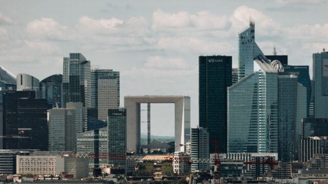 Grande Arche La Defense Paris
