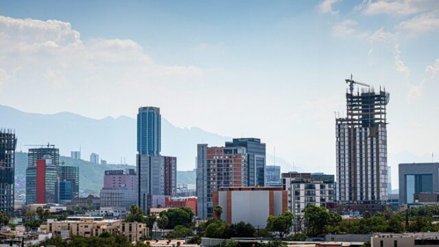 em-ev01_monterrey-20261024 The Monterrey skyline in Nuevo Leon, Mexico